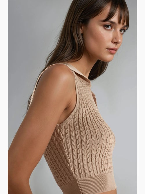 Kabelgebreide trui met v-hals my fashion - Kiabi Kabelgebreide trui met v-hals my fashion - Kiabi