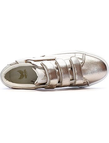Kaporal clovia gouden platform sneakers voor dames