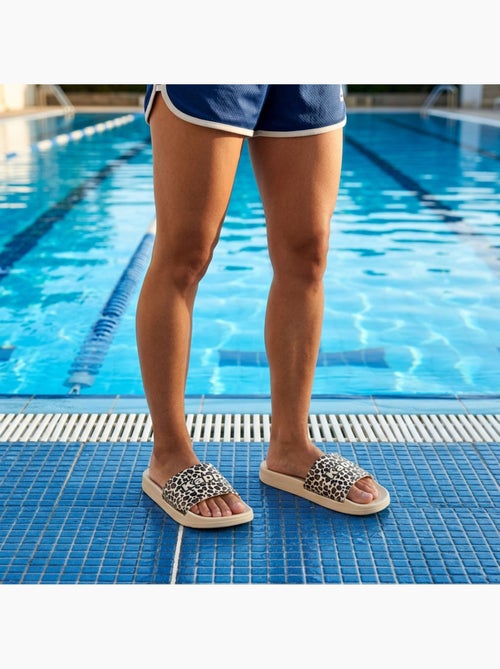 Kappa claquette femme piscine glitter glossy léopard - Kiabi Kappa claquette femme piscine glitter glossy léopard - Kiabi