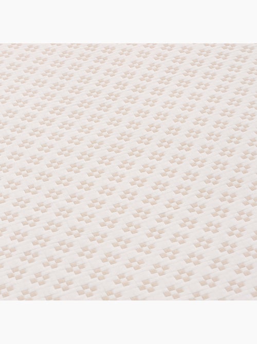 Katoenen bedsprei met reliëf geometrisch dessin en getextureerde stof. - Kiabi Katoenen bedsprei met reliëf geometrisch dessin en getextureerde stof. - Kiabi