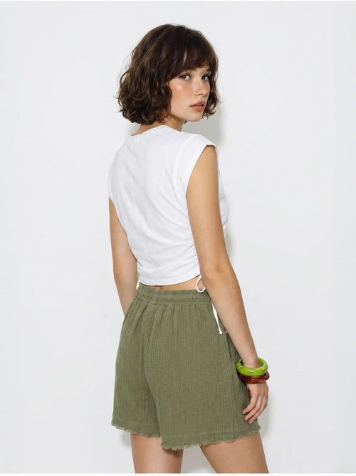 Katoenen short met hoge taille en wijde pijpen lucci - Kiabi Katoenen short met hoge taille en wijde pijpen lucci - Kiabi