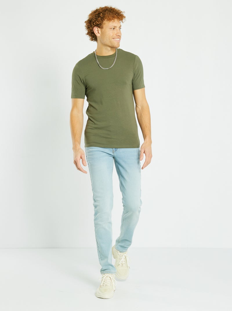 Katoenen T-shirt met ronde hals - Muscle-fit kaki - Kiabi