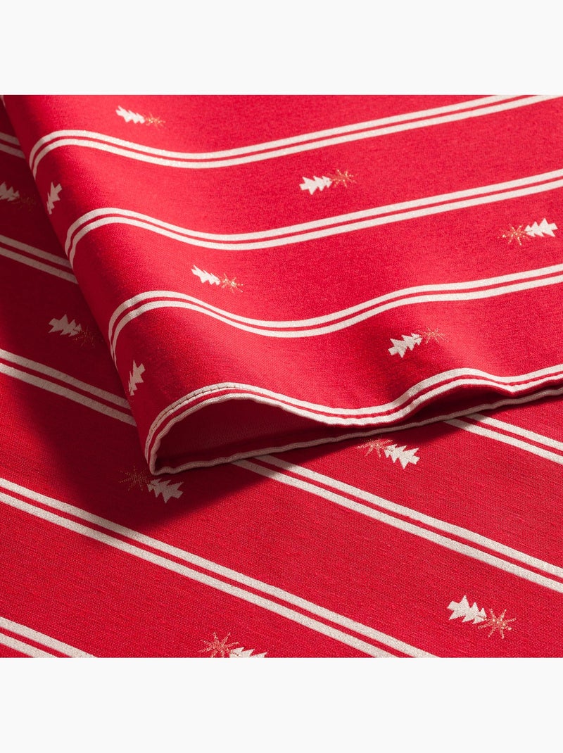 Kersttafelkleed met dubbele strepen, lurex-garen en geborduurde dennenbomen in reliëf - gamusi. Rood - Kiabi