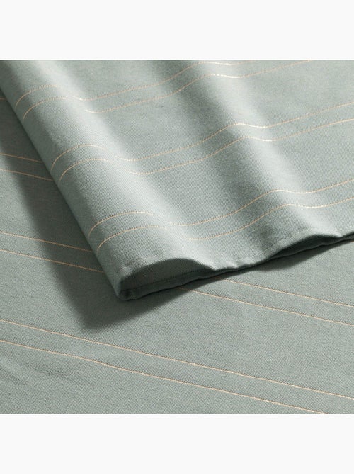 Kersttafelkleed met reliëfstrepen van lurex-garen - gamusi. - Kiabi Kersttafelkleed met reliëfstrepen van lurex-garen - gamusi. - Kiabi