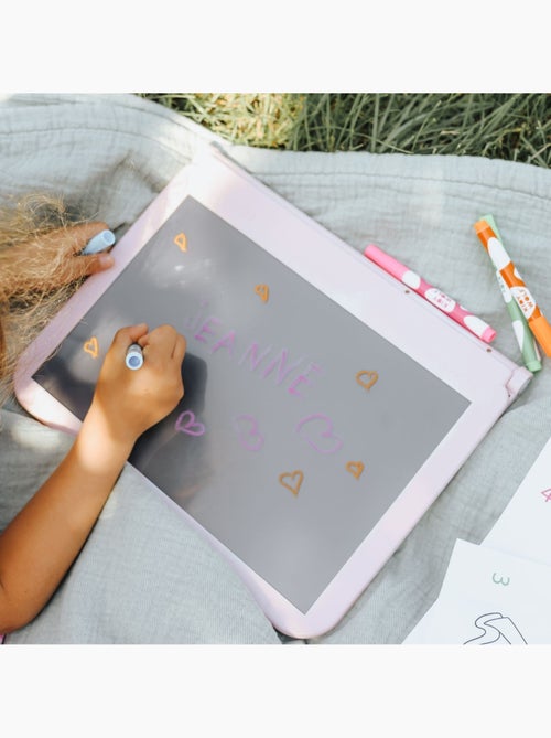 Kidywolf | tablette dessin lumineuse enfant kidydraw pro - Kiabi Kidywolf | tablette dessin lumineuse enfant kidydraw pro - Kiabi