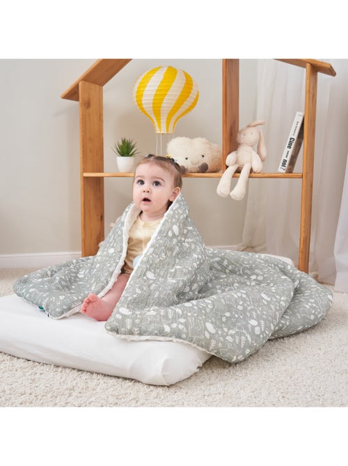 Kinderdeken 100x135 van OEKO-TEX mousselinekatoen en minky | SUPERBE BEBE - Kiabi Kinderdeken 100x135 van OEKO-TEX mousselinekatoen en minky | SUPERBE BEBE - Kiabi