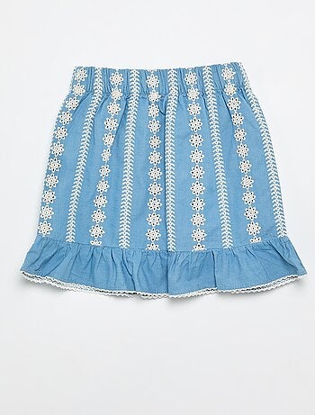 Knielange rok met borduursels