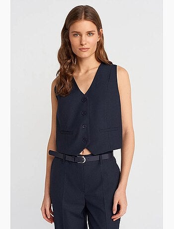 Kort gilet met v-hals en knopen dilvin