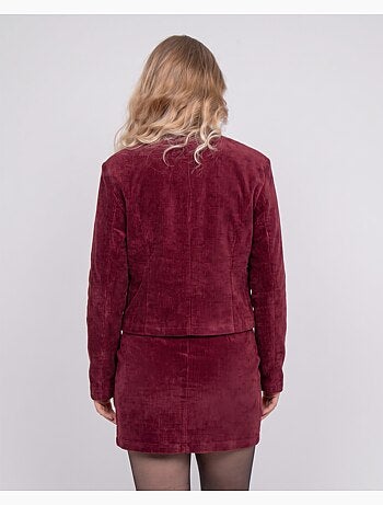Kort jasje in fluweellook met sieraadknopen uxelle