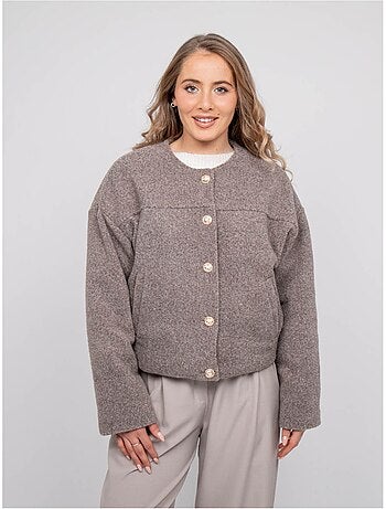 Kort jasje in wollook met gouden knopen uwari