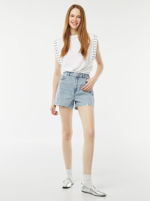 Kort spijkershort met decoratieve slijtplekken en raw-cut afwerking - Kiabi