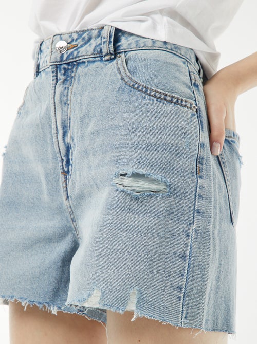 Kort spijkershort met decoratieve slijtplekken en raw-cut afwerking - Kiabi
