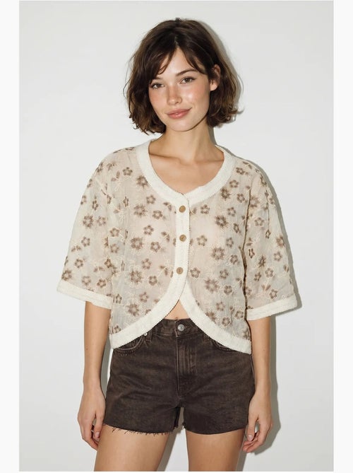 Kort vest met bloemenjacquard lucci - Kiabi Kort vest met bloemenjacquard lucci - Kiabi