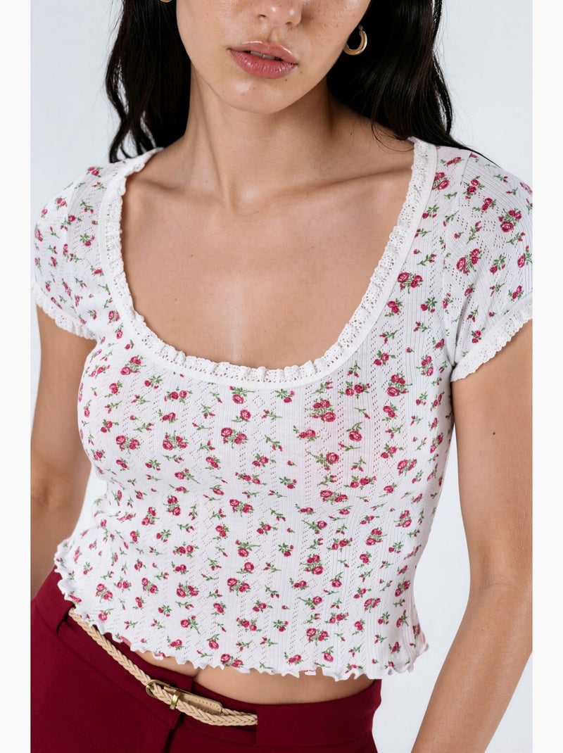 Korte blouse met u-hals met bloemen en ruches busem Multicolor - Kiabi