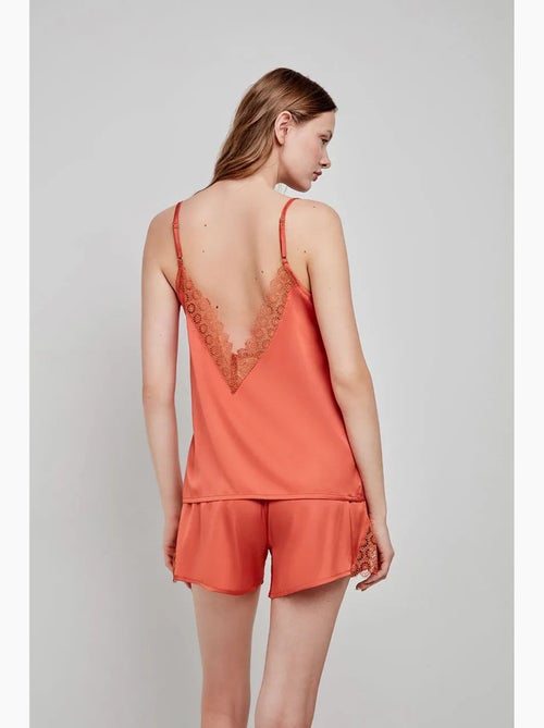 Korte broek van satijnstof en kant details - Kiabi Korte broek van satijnstof en kant details - Kiabi