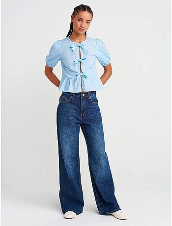 Korte damesblouse met strikdetail dilvin