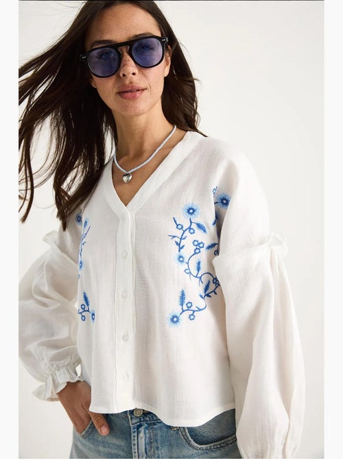 Korte geborduurde blouse met v-hals lucci - Kiabi