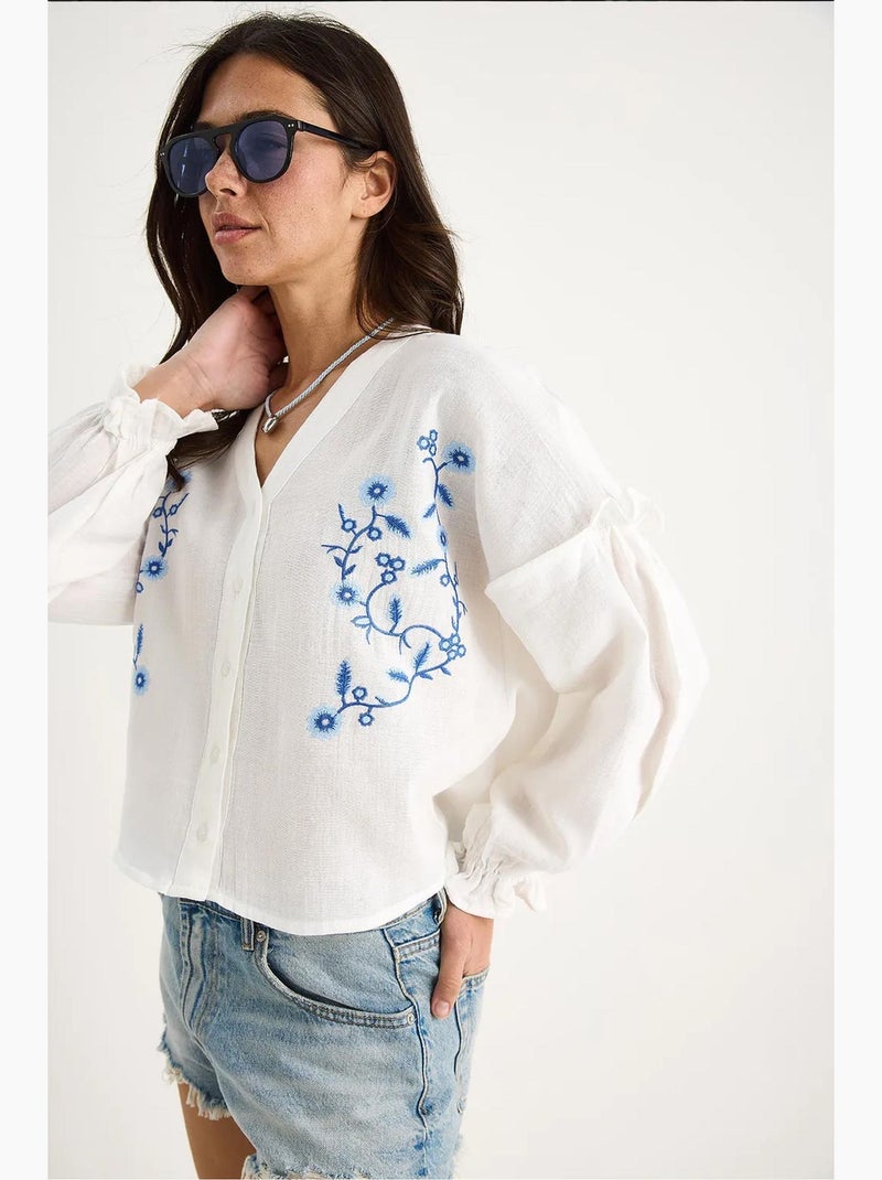 Korte geborduurde blouse met v-hals lucci Wit - Kiabi