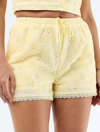 Korte short met Engels borduurwerk van effen katoen