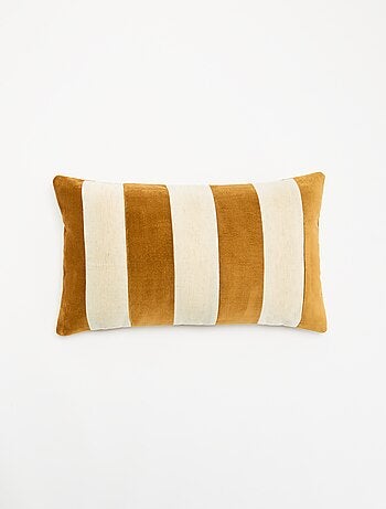 Kussenhoes van twee materialen