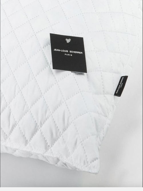 Kussens van Polyester zacht PROMO LINGE - Kiabi Kussens van Polyester zacht PROMO LINGE - Kiabi