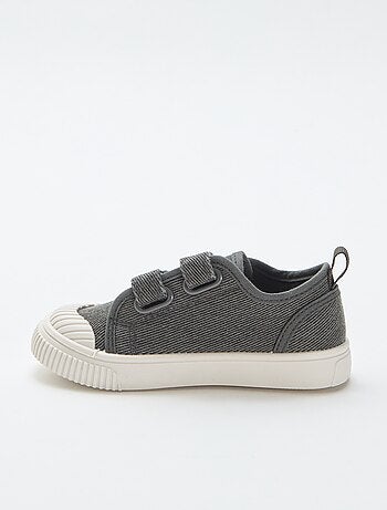 Lage canvas sneakers met klittenband