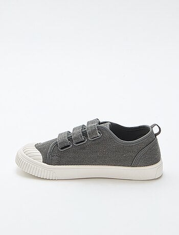 Lage canvas sneakers met klittenband