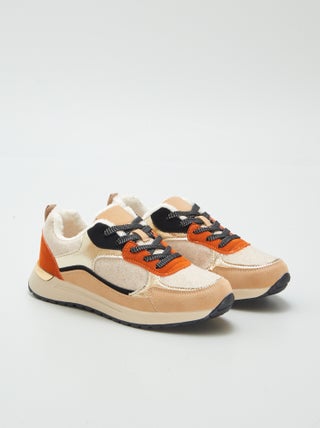 Lage meerkleurige sneakers met voering