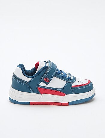 Lage sneaker met klittenband
