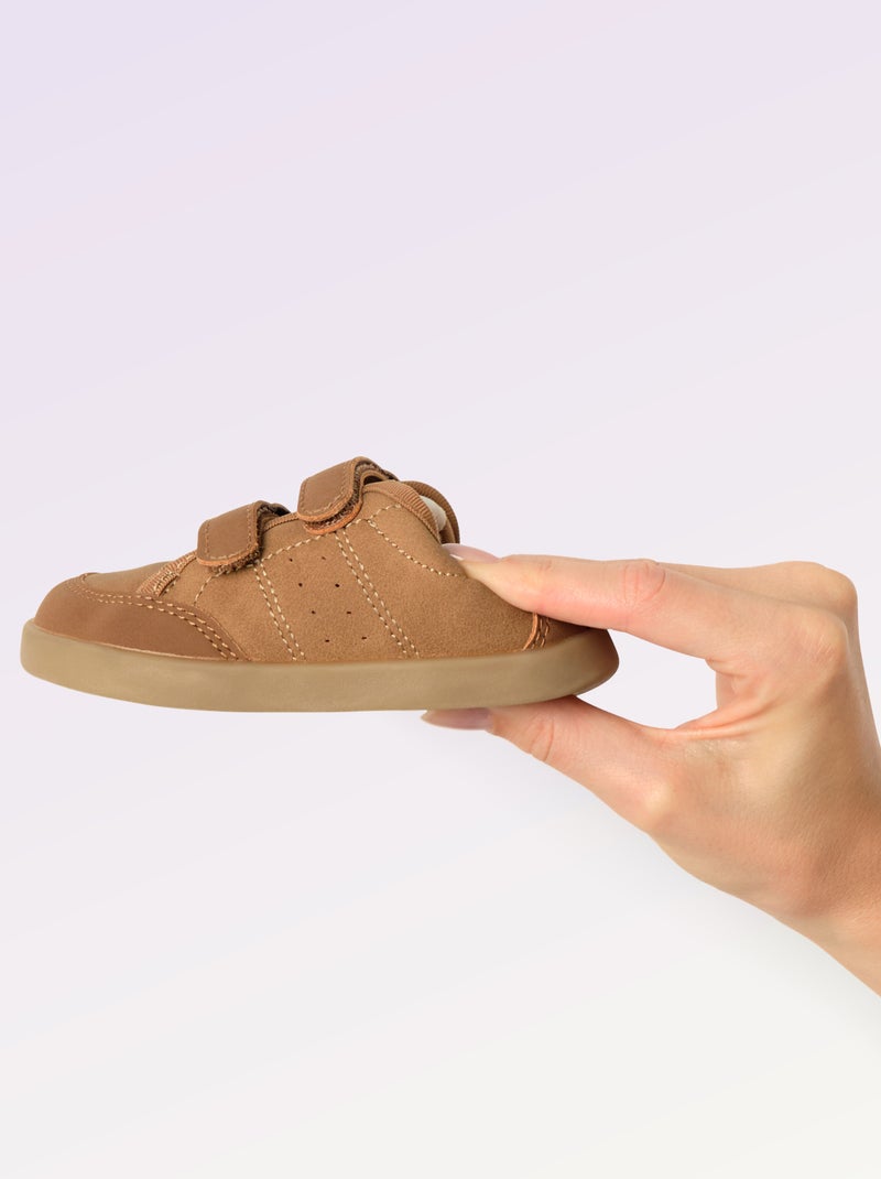 Lage sneakers met klittenbandsluiting Geel - Kiabi