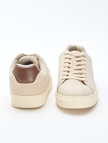 Lage sneakers met textuur