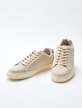Lage sneakers met textuur