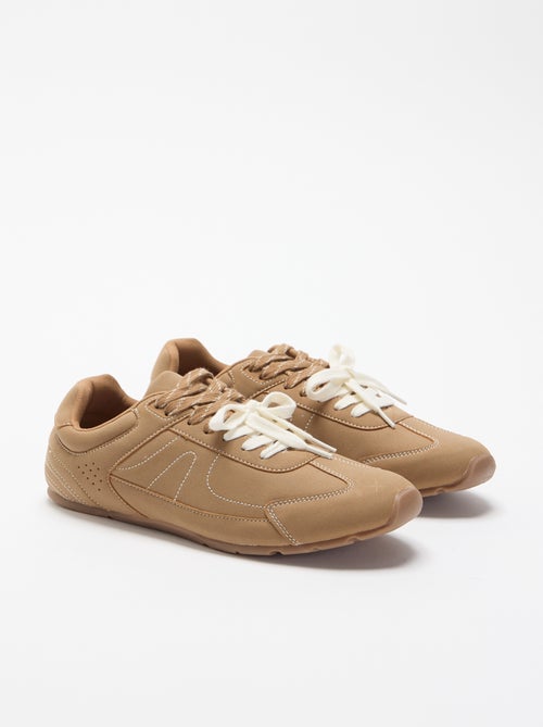 Lage sneakers met tweekleurige veters - Kiabi
