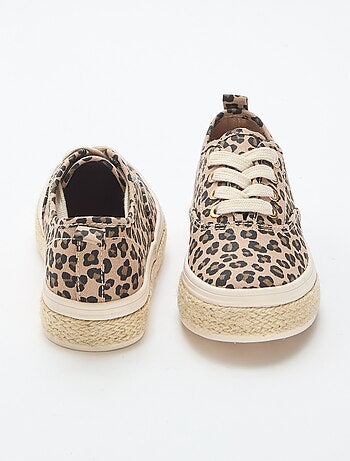 Lage sneakers met touwzool