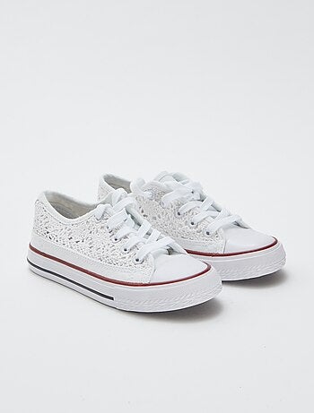 Lage sneakers van macramé