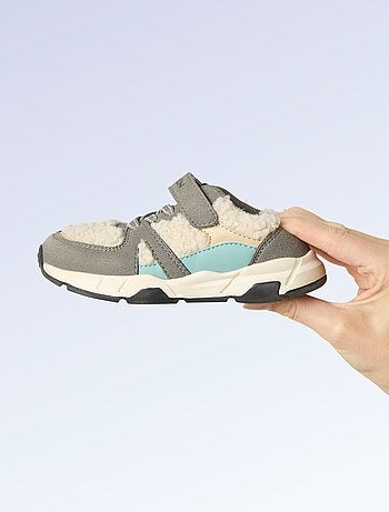Kitchoun - Lage sneakers van suède-look stof en met schapenvachteffect