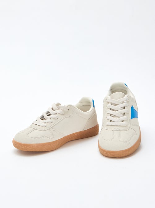 Lage sneakers van suède met contrasterend inzetstuk - Kiabi