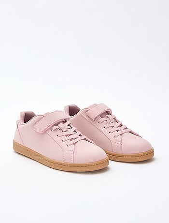 Lage sneakers van suèdine met klittenband