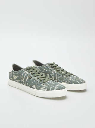 Lage, stoffen sneakers met print