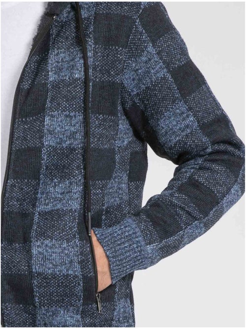 Lamacao geruit vest met capuchon en sherpa voering - Kiabi Lamacao geruit vest met capuchon en sherpa voering - Kiabi