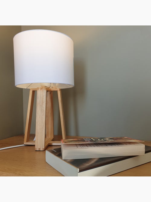 Lampe trépied bois de pin abat-jour coton MOLU - Kiabi Lampe trépied bois de pin abat-jour coton MOLU - Kiabi
