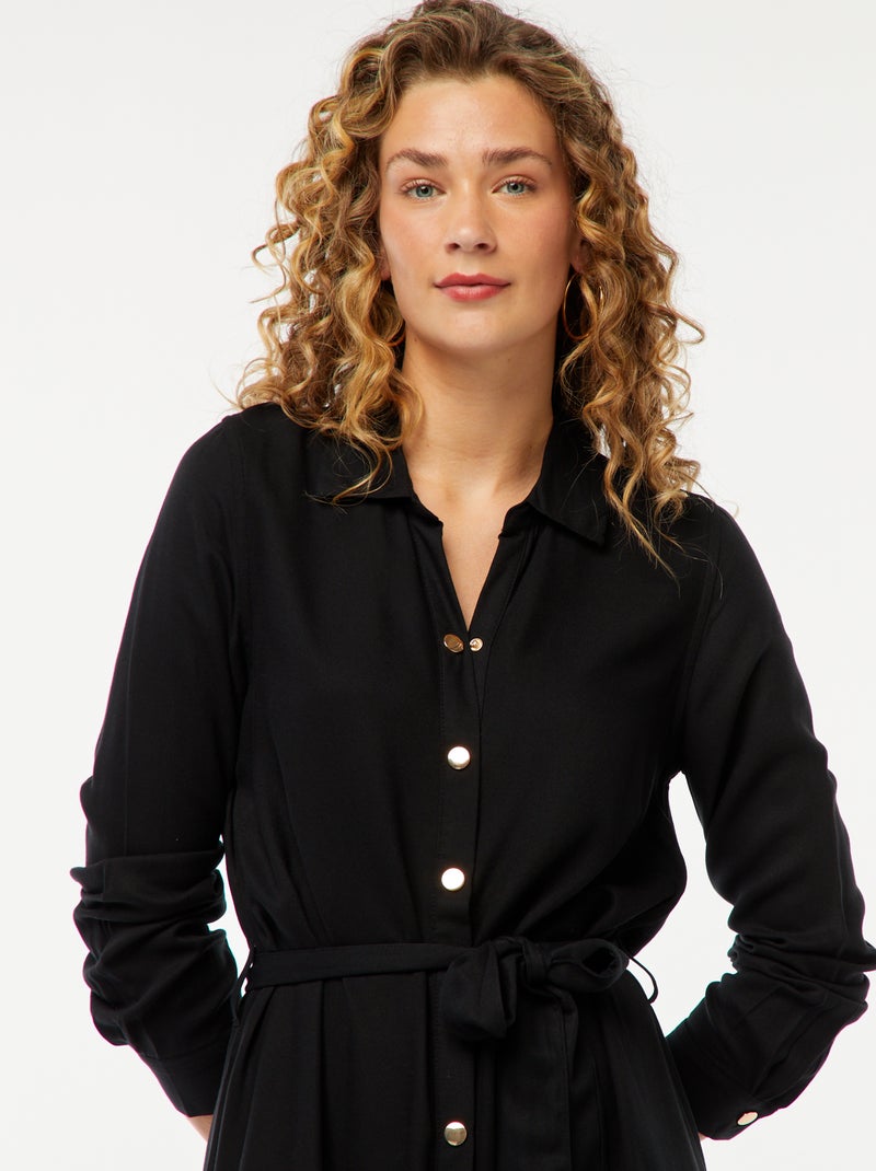 Lange hemdjurk met print en ceintuur zwart - Kiabi