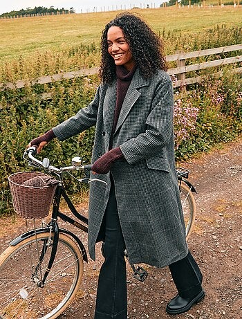 Lange jas met woleffect