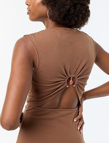 Lange jurk met open rug en fantasiejuweel