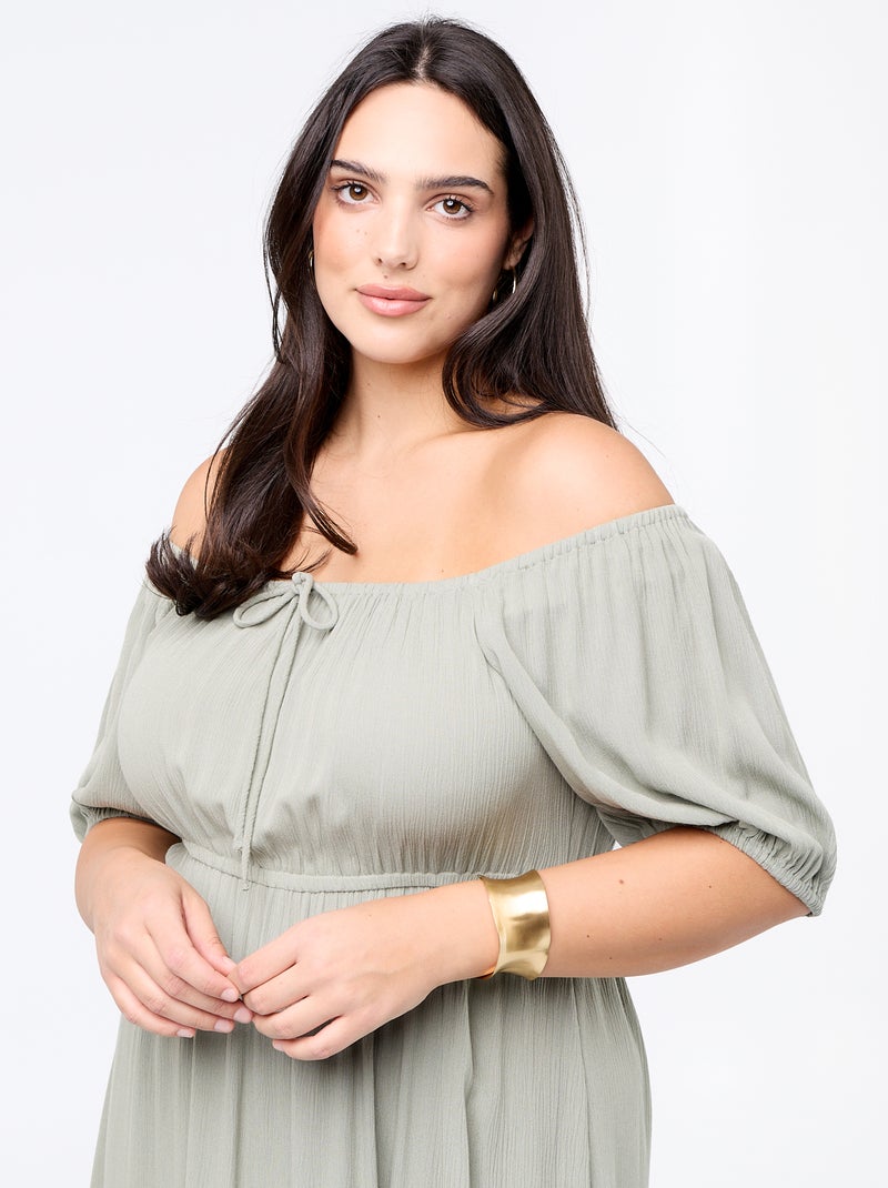 Lange jurk met ronde hals en decolleté Groen - Kiabi