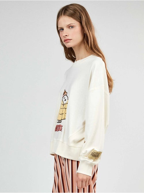 Lange snoopy pyjama met gestreepte broek - Kiabi Lange snoopy pyjama met gestreepte broek - Kiabi