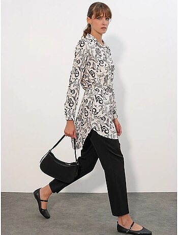 Lange viscose crêpe blouse met bloemenprint en ceintuur bdart