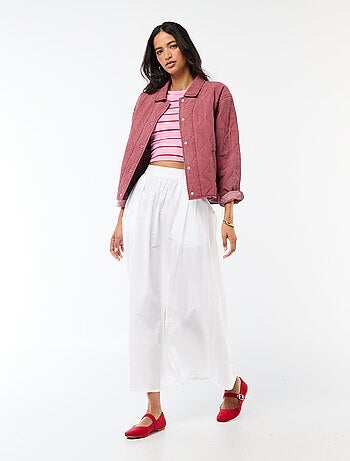 Lange, wijd uitlopende rok