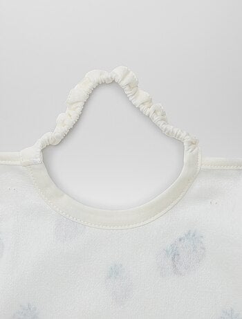 Le lot de 2 bavoirs à l'encolure élastiquée