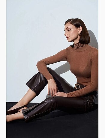 Legging évasé en simili cuir à taille haute dilvin